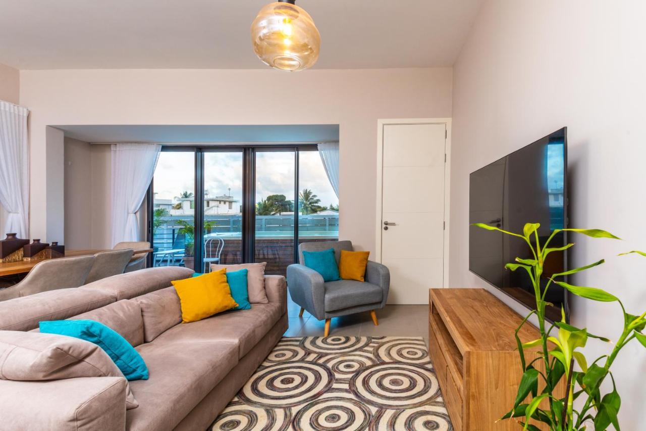 One Bay Residence Apartment 6 Pereybere Beach Екстер'єр фото